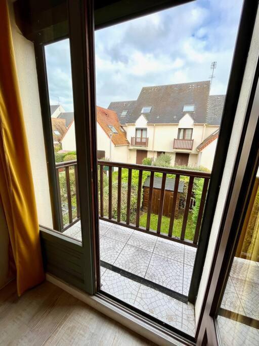 L'Abri Cotier Lägenhet Courseulles-sur-Mer Exteriör bild